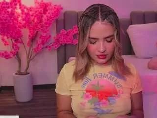 Offline fernanda-c on CamSoda