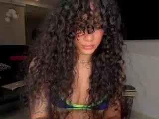 Offline giia on CamSoda