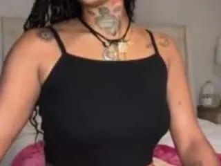 Offline iambaldheadbrittany on CamSoda