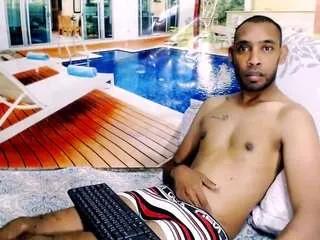 indianmagicmike — Get me naked and make me cum!!! [300 tokens remaining]