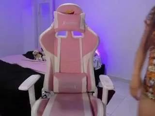 Offline isa-diamond on CamSoda