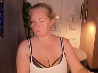 Freechat jenniferlight on CamSoda