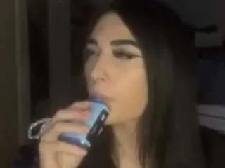 Offline jessiebayyyy on CamSoda