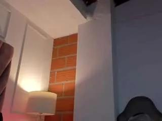 Offline karolrojas on CamSoda