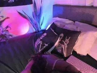 Offline katherinjonnes on CamSoda