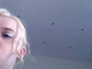 Offline katiemelone on CamSoda