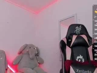 Offline katyclark on CamSoda