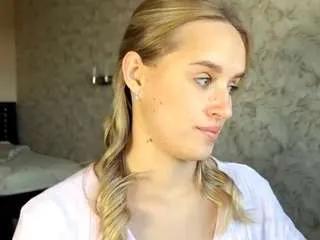 Offline kieraleeming on CamSoda