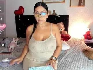 Offline kiimcat on CamSoda