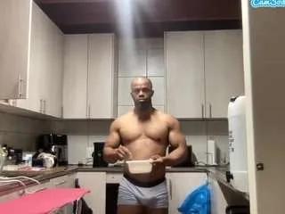 Freechat kingtgc on CamSoda