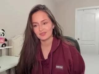 kittymelanniie on CamSoda 