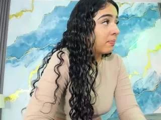 Freechat kylieandjhonny on CamSoda