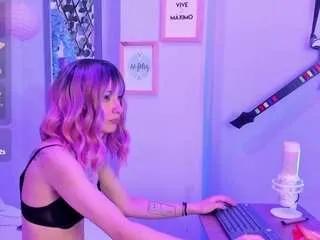 Offline lauren-evan on CamSoda