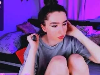 Offline lilythompsonx on CamSoda