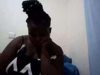 Offline luciamontezz on CamSoda