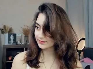 Freechat lynnadollins on CamSoda