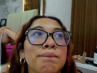 Offline madyrowan on CamSoda