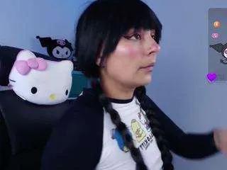 Offline marceliinee on CamSoda