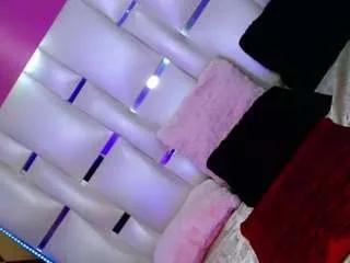 Offline mariah-mendezz on CamSoda