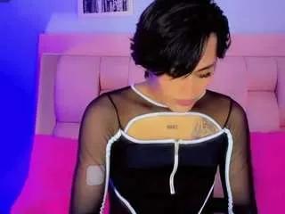 Freechat melanie-soto on CamSoda