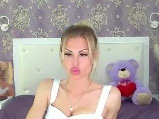 Offline mirandaqueen on CamSoda