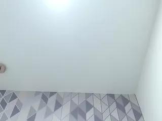 Offline miss-dinah on CamSoda