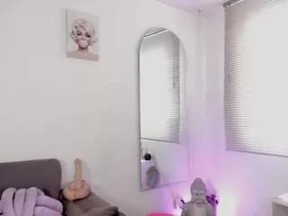 Offline missvaleriewatts on CamSoda