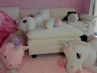 CamSoda naomisimone is Freechat naomisimone — Playtime with your babygirl| pvt open|5tk to vibe me| 150tkcontrl| pvt