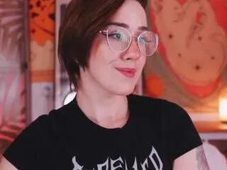 Offline nikaxreznik on CamSoda