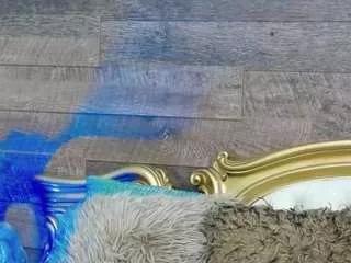 Offline pureorgasm on CamSoda