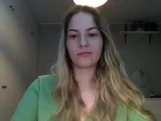 Offline rosiejune on CamSoda