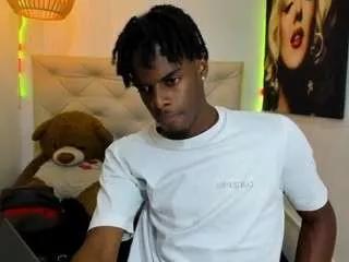 Offline royce-ebony on CamSoda