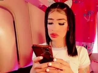 Freechat sabri9inches on CamSoda