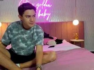 Freechat secretvelvetfx on CamSoda