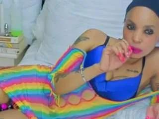 Freechat sexynatashaxoxo on CamSoda