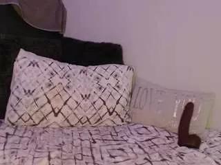 Freechat shadeofpink on CamSoda