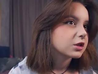 sheenaeldon — Control my toy for 7 minutes [177 tokens remaining]