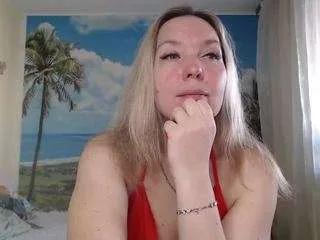 Offline soaring-love on CamSoda