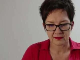 Offline sofievelvet on CamSoda