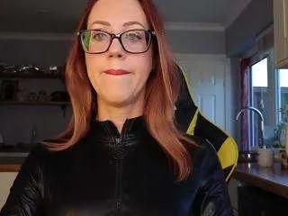 stripmequick — Strip Down to Lingerie (Half Hour) [3000 tokens remaining]