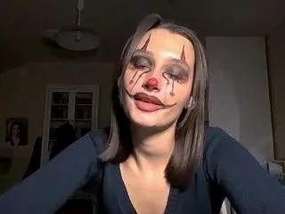 strong-magic — Golden Ticket Show: Handbra (200 tokens per ticket)