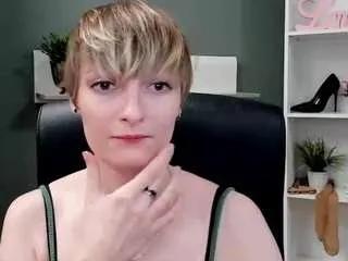 Offline tastyblair on CamSoda