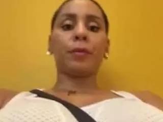 Freechat theperlasexy on CamSoda