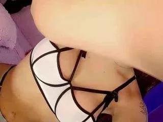 Offline thequeenshot on CamSoda