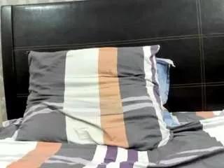 Offline ultrachick on CamSoda