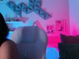 Offline valkiria-ponce on CamSoda