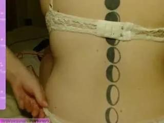 Offline victoria-97 on CamSoda