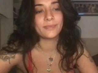 Offline viviis on CamSoda