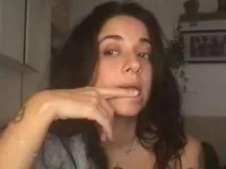 Offline viviis on CamSoda