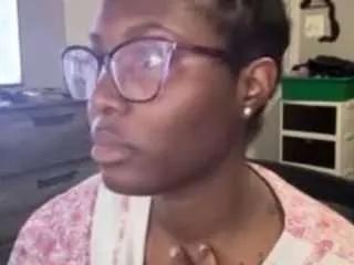 Offline yoursecret1425 on CamSoda